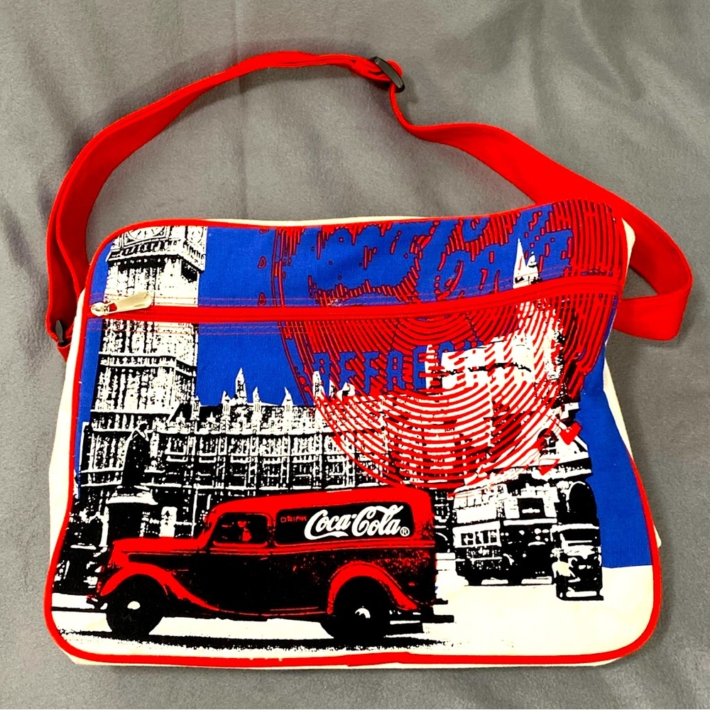 Collectable Coca Cola  Canvas London Calling Union Jack Messenger Crossbody Tote